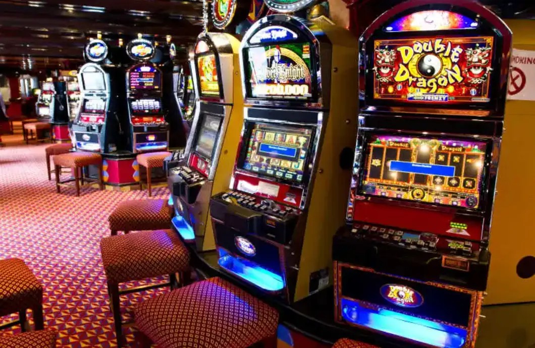 你以为你在赌运气，其实你在跟一个没有情绪的数学系统对弈